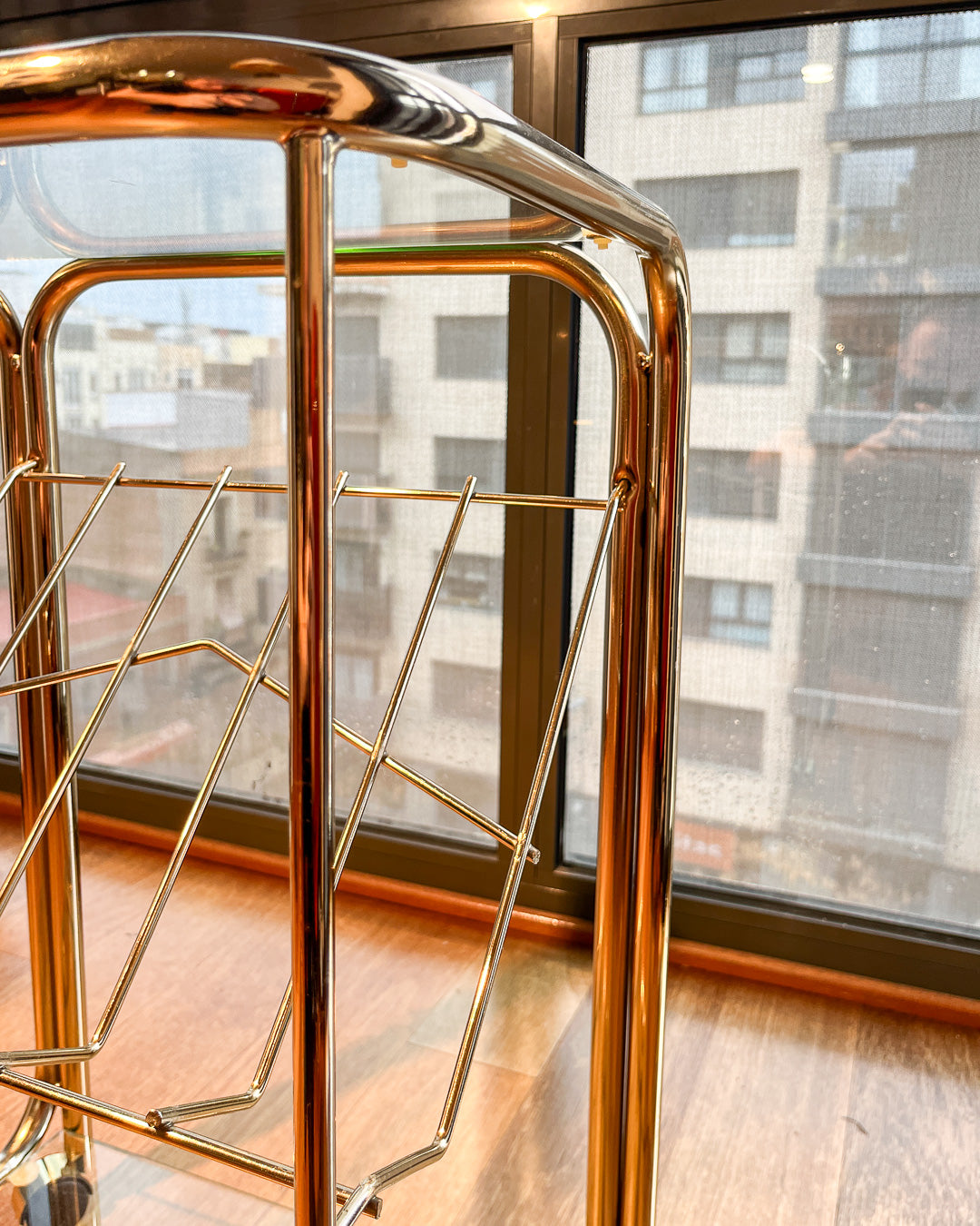 Mid-Century Modern Auxiliary Table with magazine rack - Vecino Shop