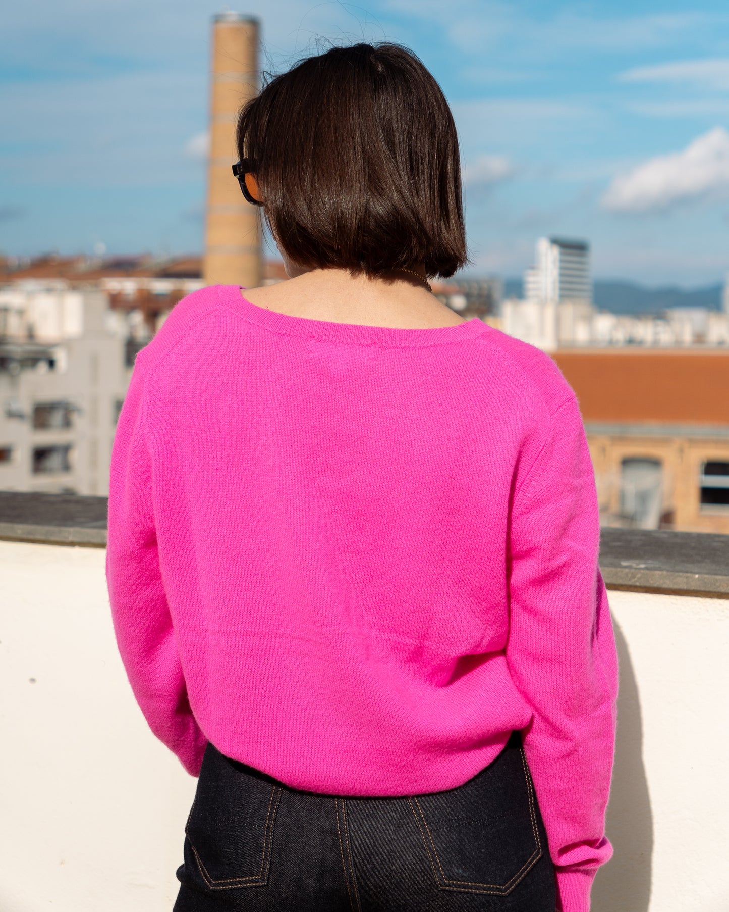 Nordstroms Hot Pink V-Neck Cashmere Sweater - Second Hand Designer Resale - Vecino Shop