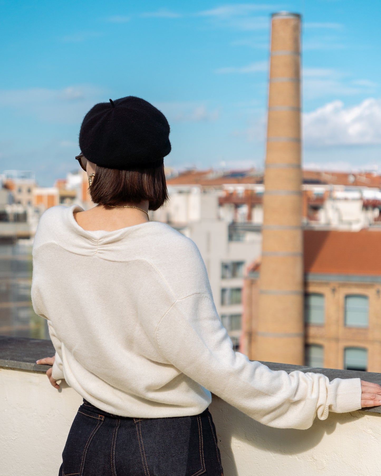 Slouchy Cream Cashmere Ballet Sweater - Second Hand Designer Resale - Vecino Shop