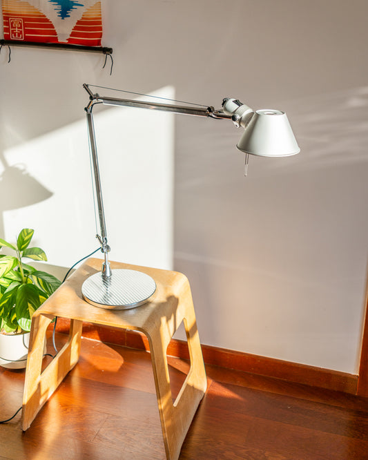 Artemide Tolomeo Tavolo adjustable aluminum desk lamp with articulated arms, Italian design