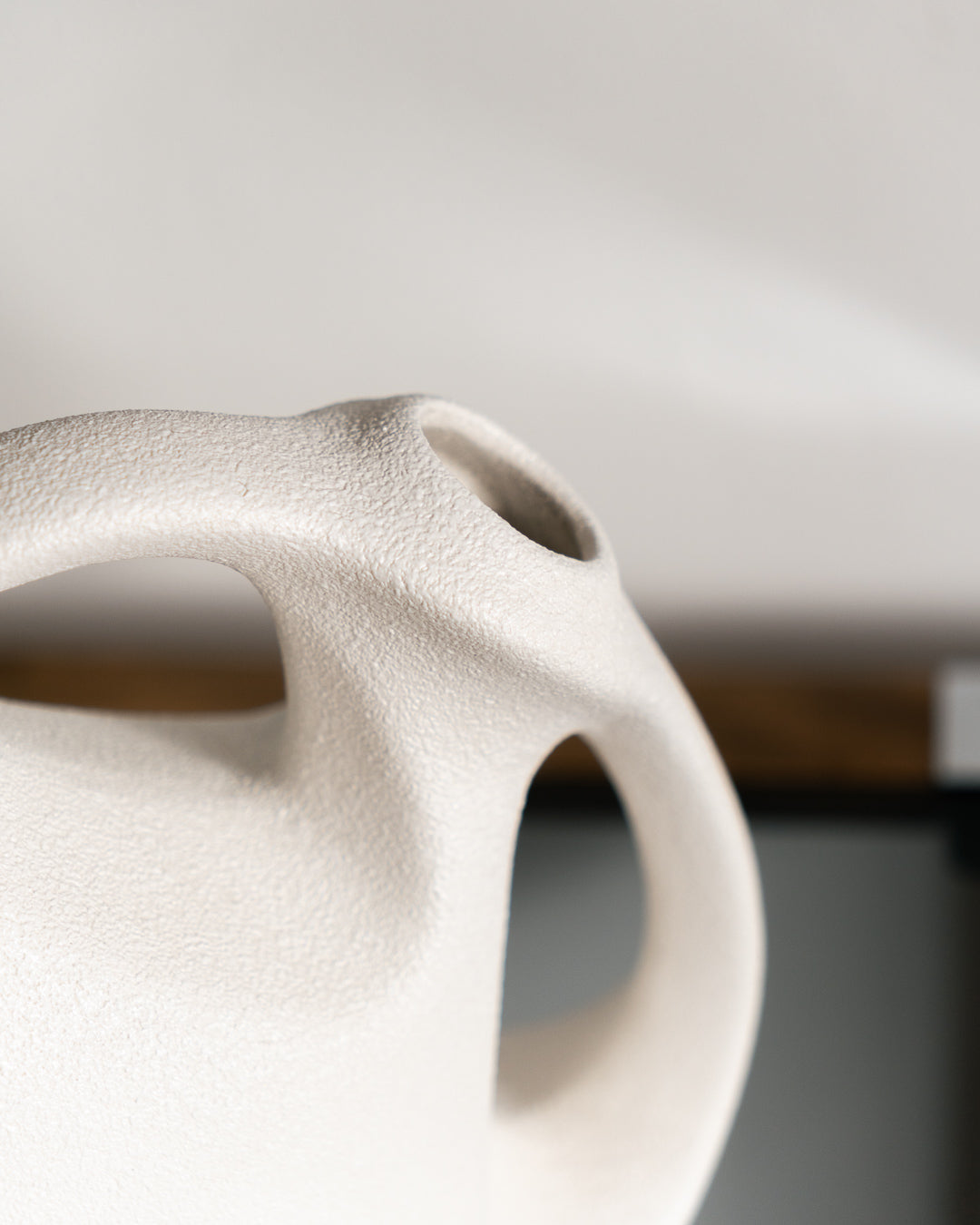 Bartoncello ceramic vase designed by Roberto Rigon, 1970s, in very good vintage condition | Vecino Shop