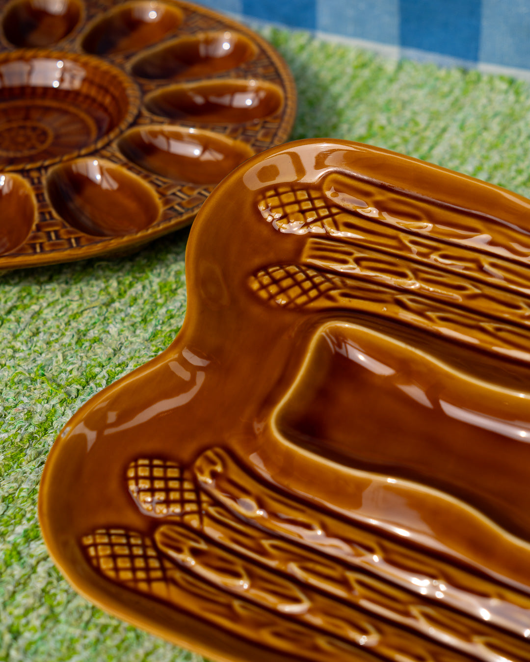 Gil Segovia Asparagus Ceramic Serving Plate - Vecino Shop
