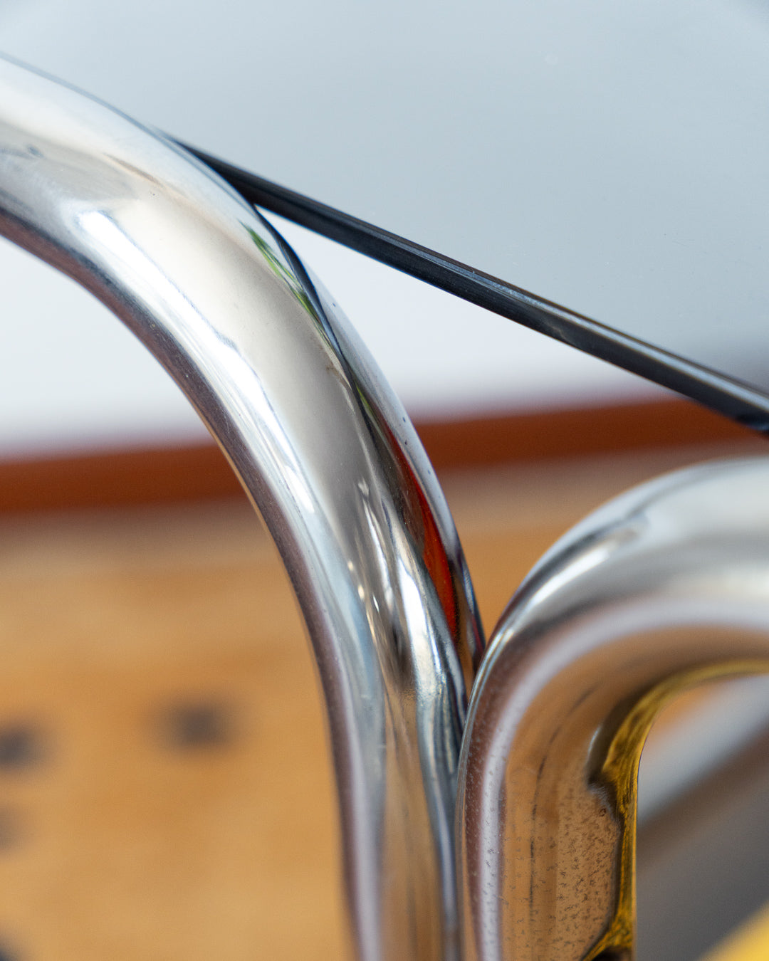 Vintage 1970s chrome side table with two smoked glass shelves – Vecino Shop