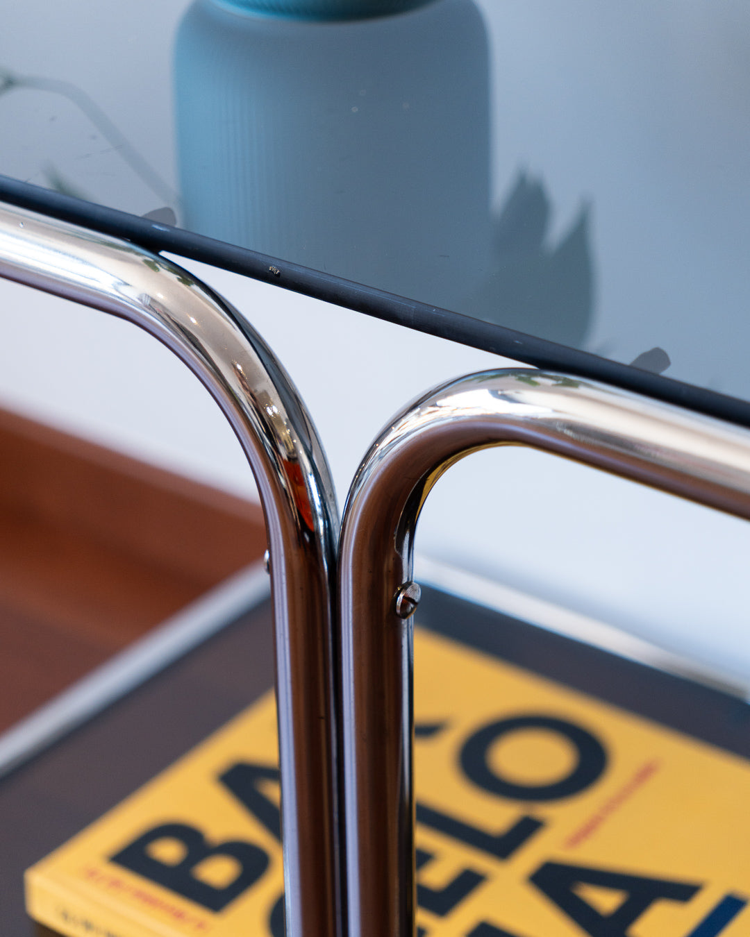 Vintage chrome side table with smoked glass shelves – Vecino Shop