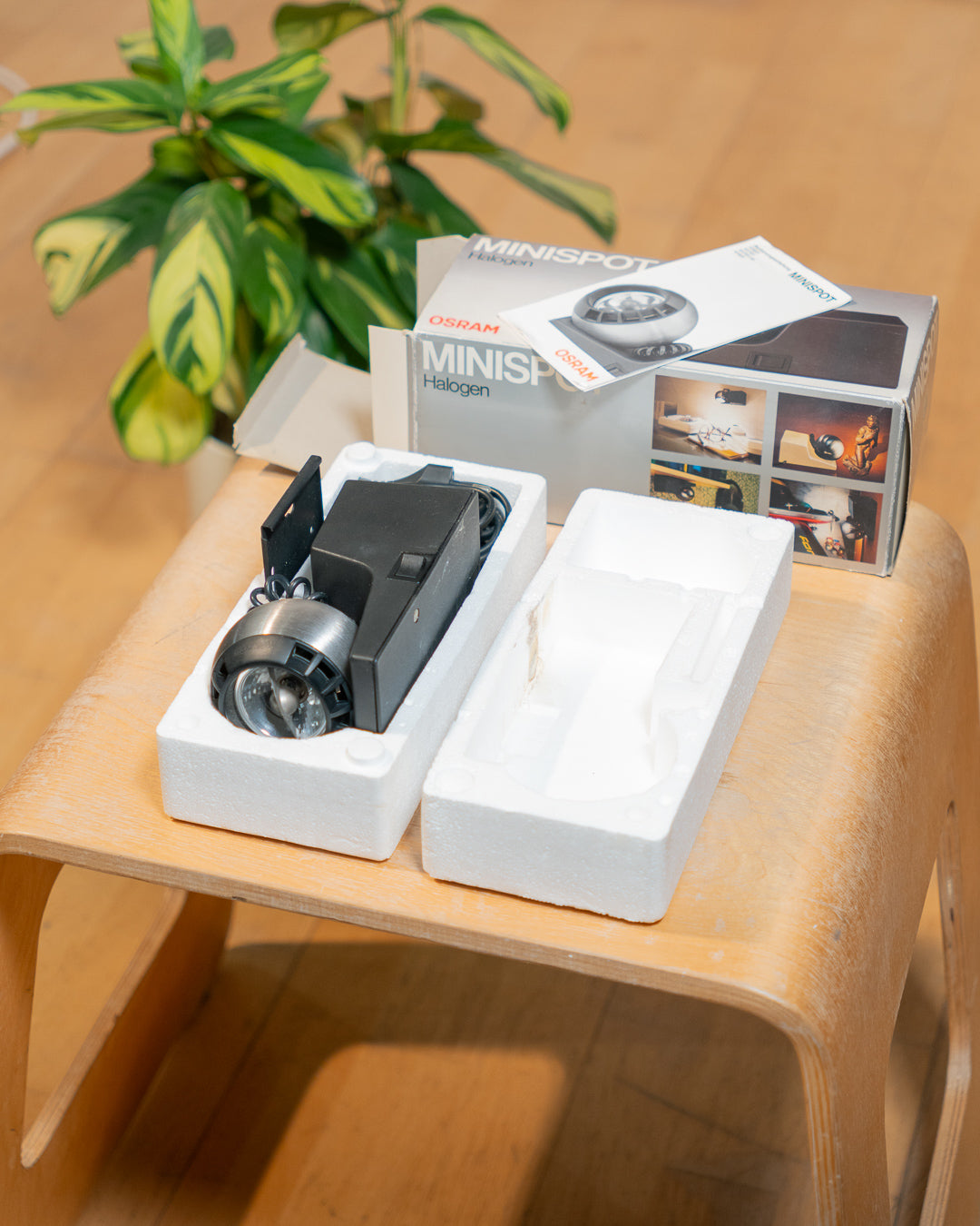 Rare 1970s Osram Minispot halogen lamp designed by Dieter Witte, iconic Space Age vintage lighting. Vecino Shop