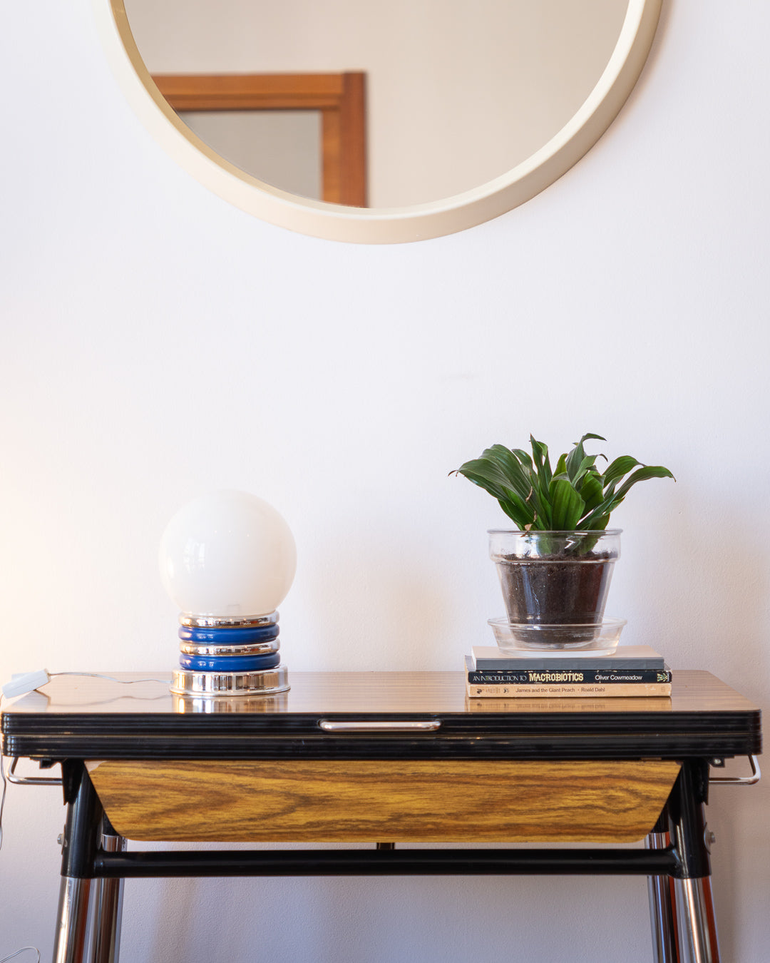 Vintage Space Age table lamp with chrome and blue base and white opaline shade – Vecino Shop