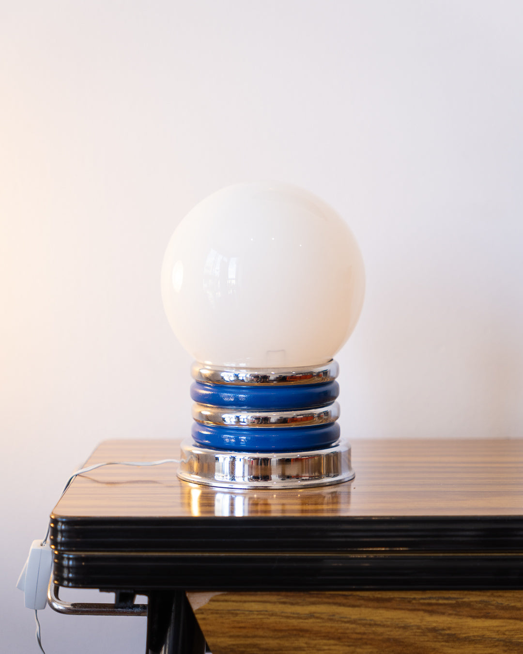Vintage Space Age table lamp with chrome and blue base and white opaline shade – Vecino Shop