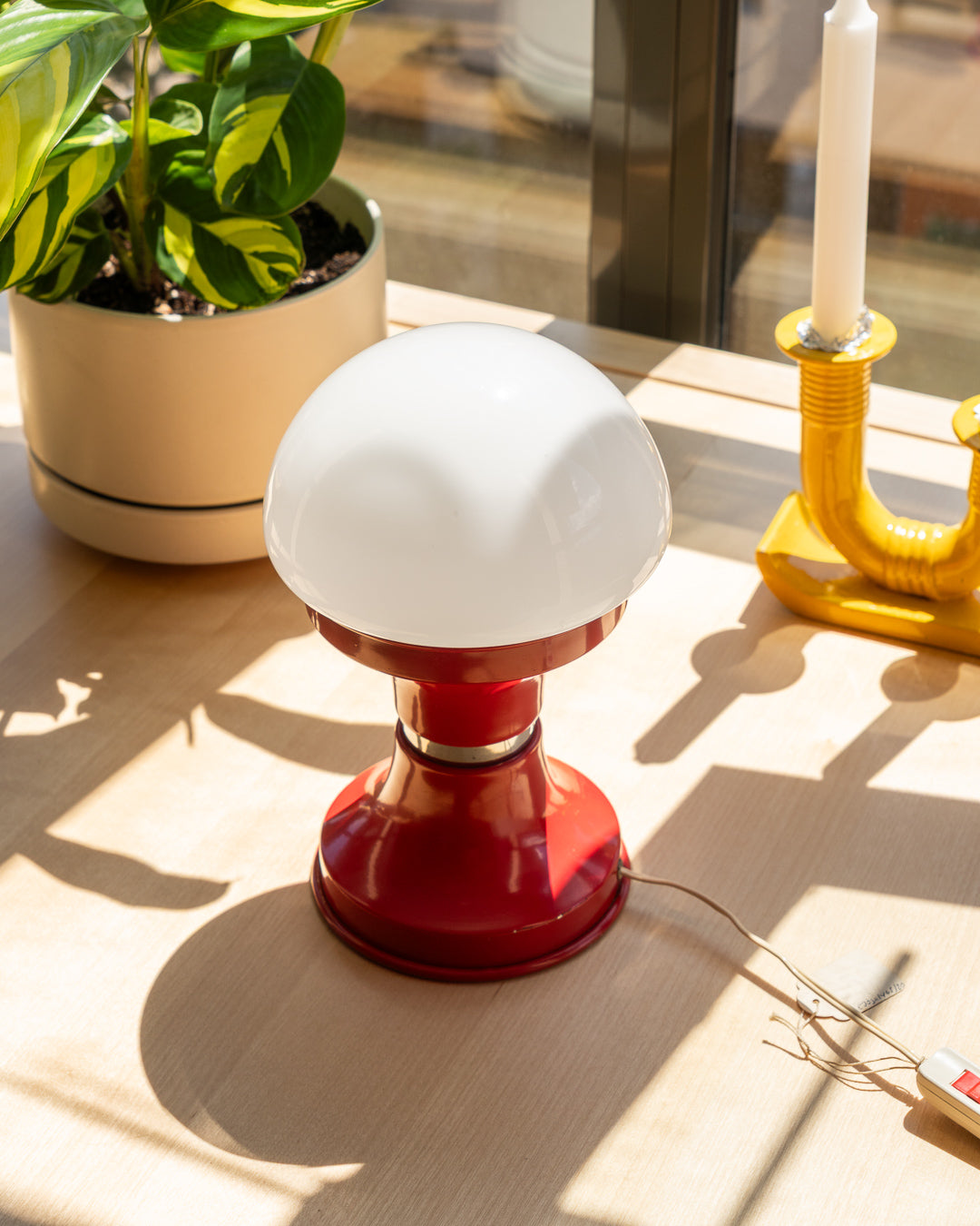 Space Age Table Lamp – Red Tam Tam Base & Mushroom Shade