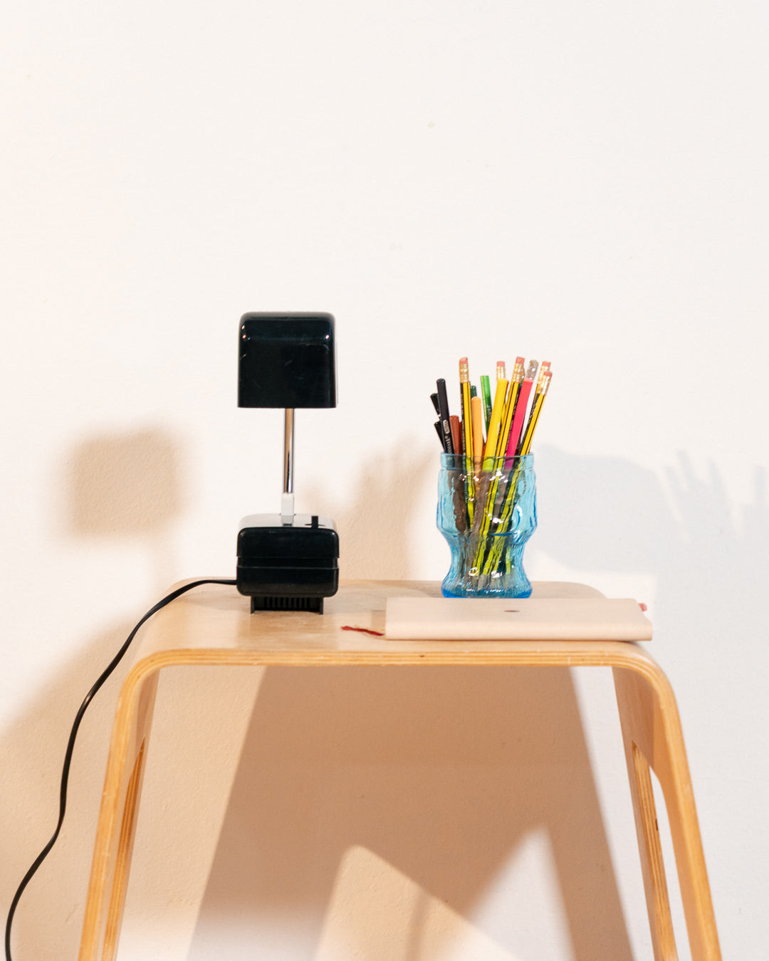 Compact space age Stella telescope light table lamp