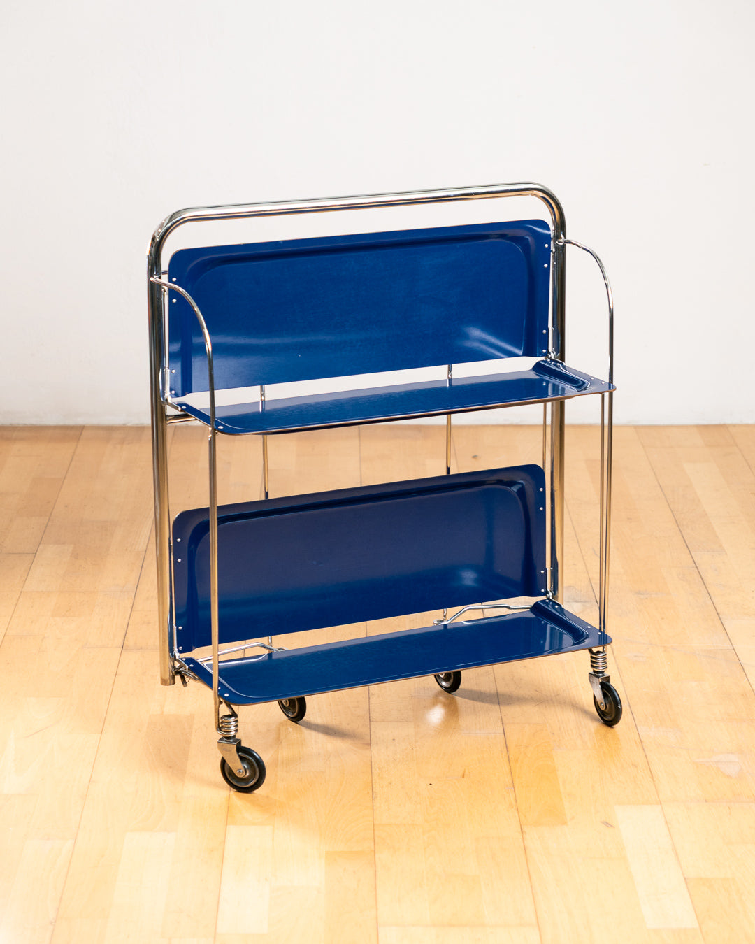 Vintage 1960s Raquer folding serving trolley in rare blue with chrome frame and two shelves. Mid Century modern made in Spain. Vecino Shop