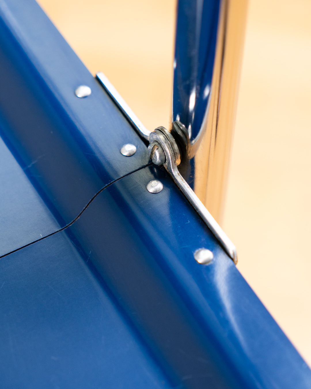 Vintage 1960s Raquer folding serving trolley in rare blue with chrome frame and two shelves. Mid Century modern made in Spain. Vecino Shop