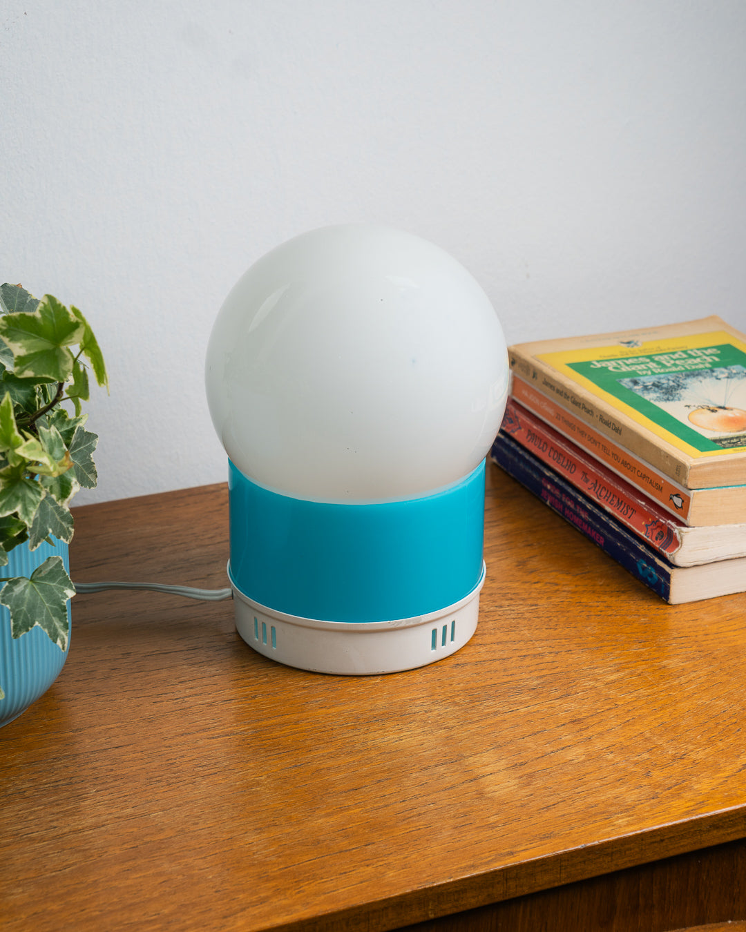 Vintage Spanish table lamp with blue acrylic body and white opaline glass globe – Vecino Shop