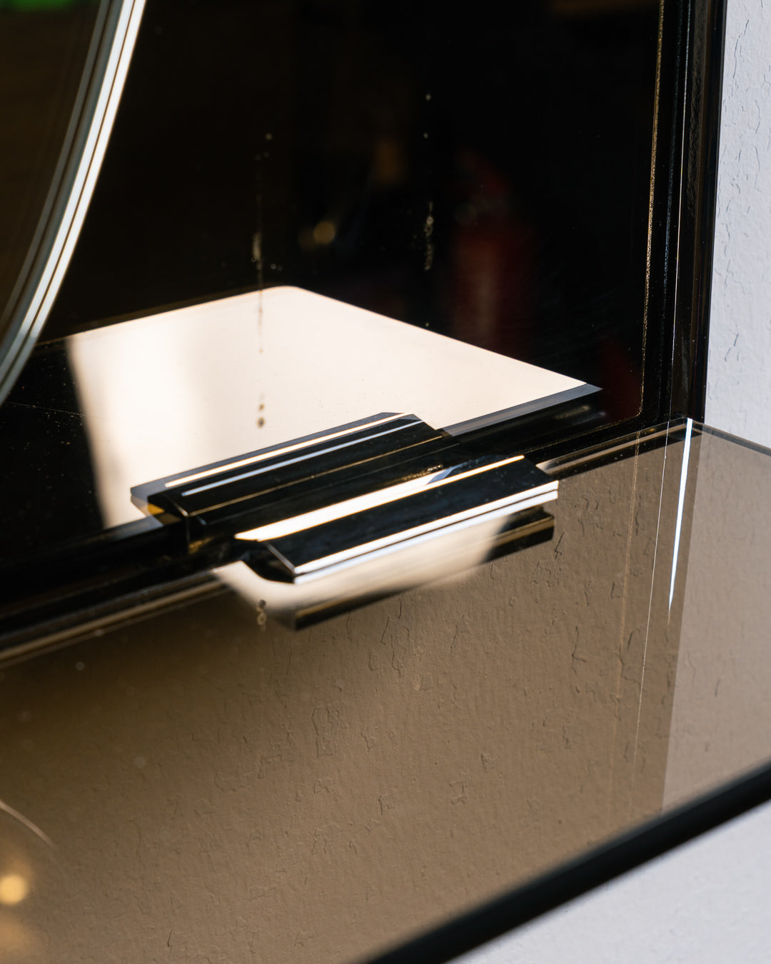 Vintage Space Age smoked black glass bathroom set from the 1970s with illuminated mirror, opaline globe sconces, shelf, acrylic towel holder and soap holder. Vecino Shop