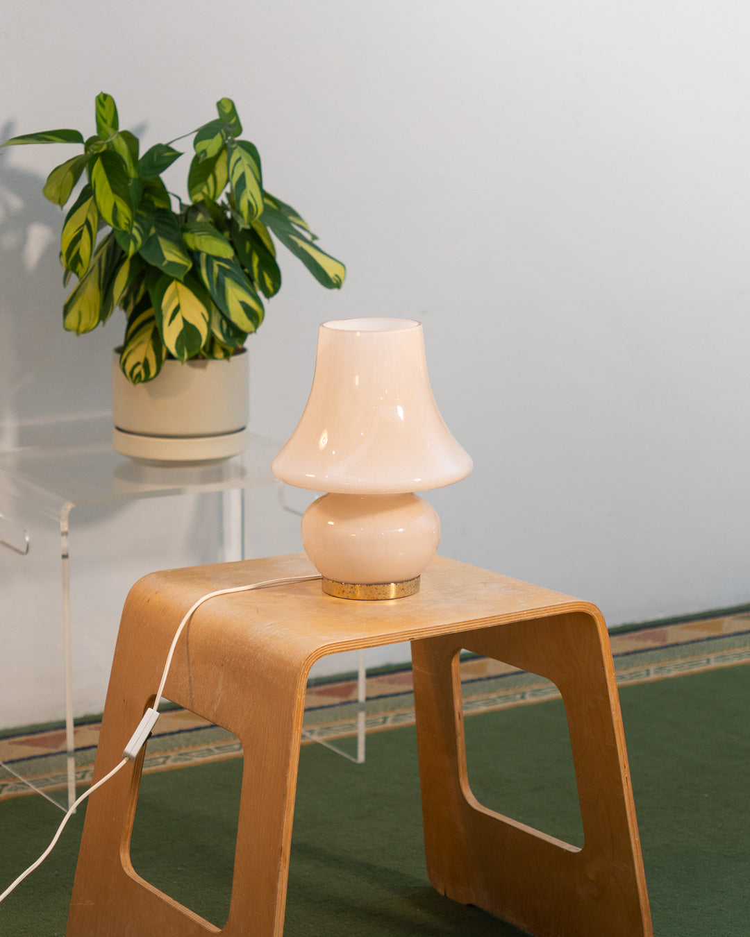 Mid-century modern 1970s Murano glass mushroom lamp, ambient lighting