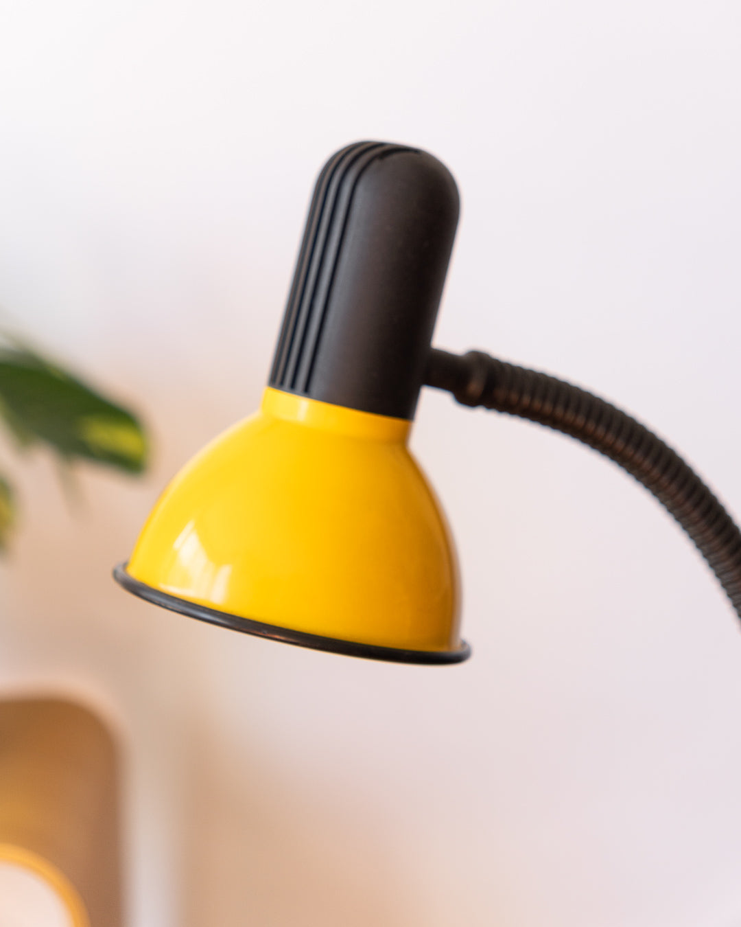 Vintage Fase yellow desk lamp from the 1970s, very good condition, small imperfection, one-of-a-kind. Vecino Shop