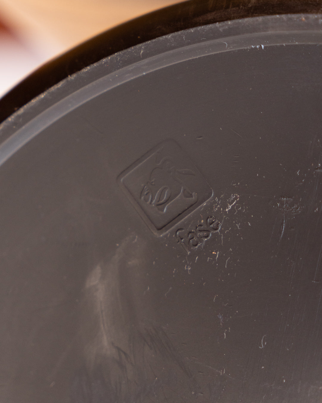 Vintage Fase yellow desk lamp from the 1970s, very good condition, small imperfection, one-of-a-kind. Vecino Shop