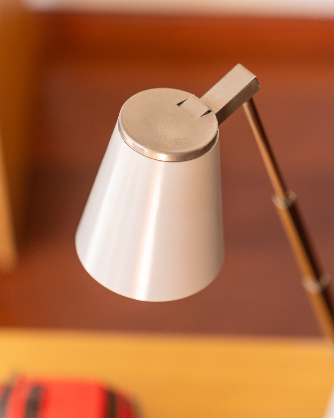 Eichhoff Lampette telescopic table lamp, 1970s, silver metal and cream plastic, excellent condition. Vecino Shop