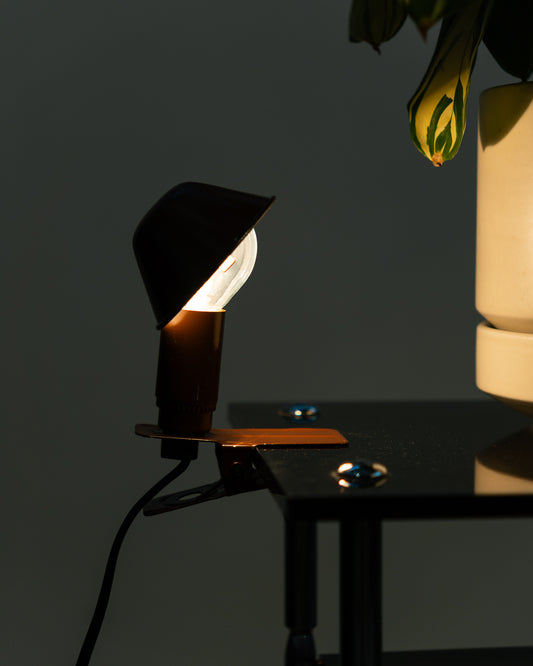 Vintage Luxus mushroom clip lamp in brown, 1980s Spanish Space Age design with clip base. Vecino Shop