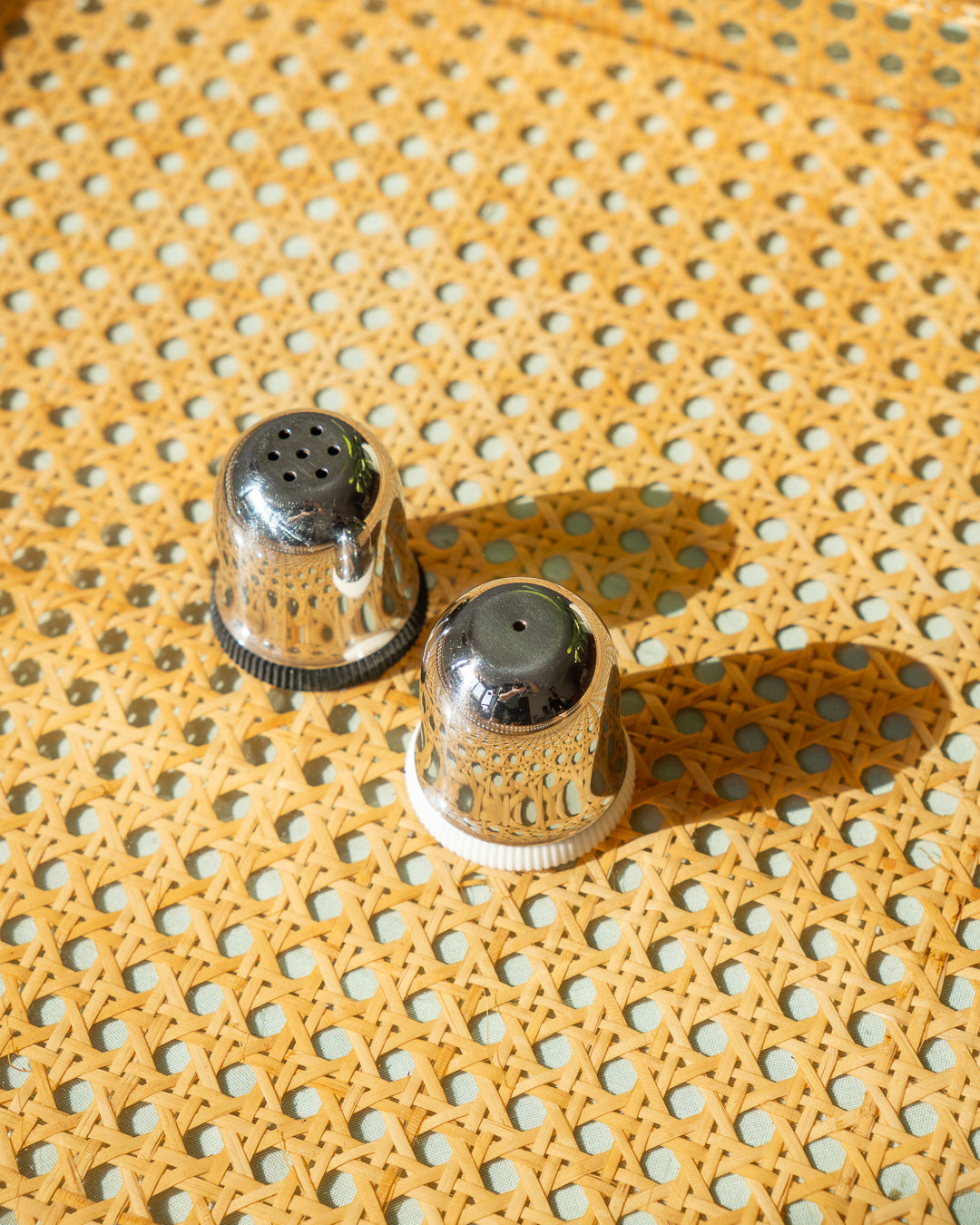 Vintage stainless steel salt and pepper shakers by Polaris Norway – 1970s Space Age chrome finish – Vecino Shop