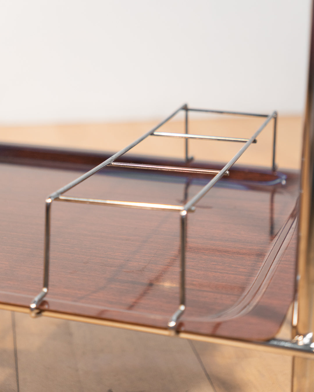 Vintage 1960s Arch folding serving trolley with chrome frame and wood veneer trays, Mid-Century modern bar cart with integrated drink holder accessory, compact foldable design – Vecino Shop