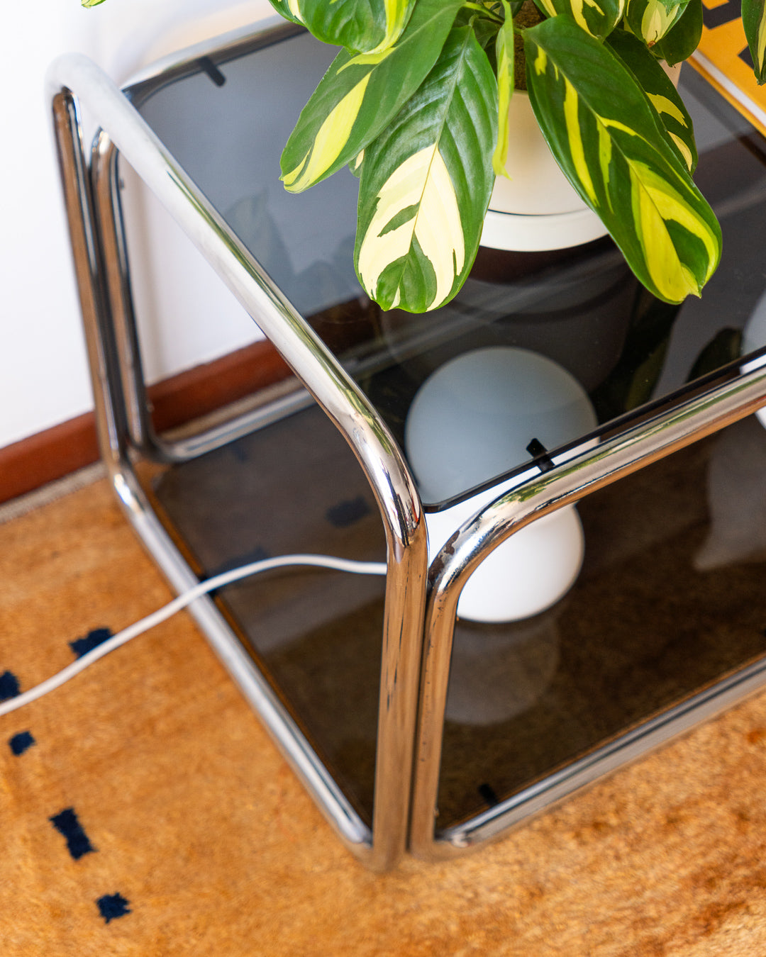 Vintage 1970s chrome and smoked glass two-tier side table – Vecino Shop