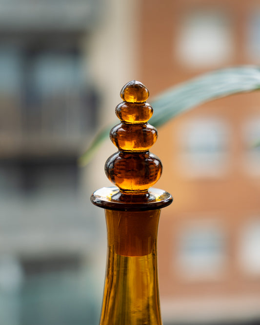 Vintage Amber Decanter and Shot Glass Set - Art Deco - MCM - Vecino Shop