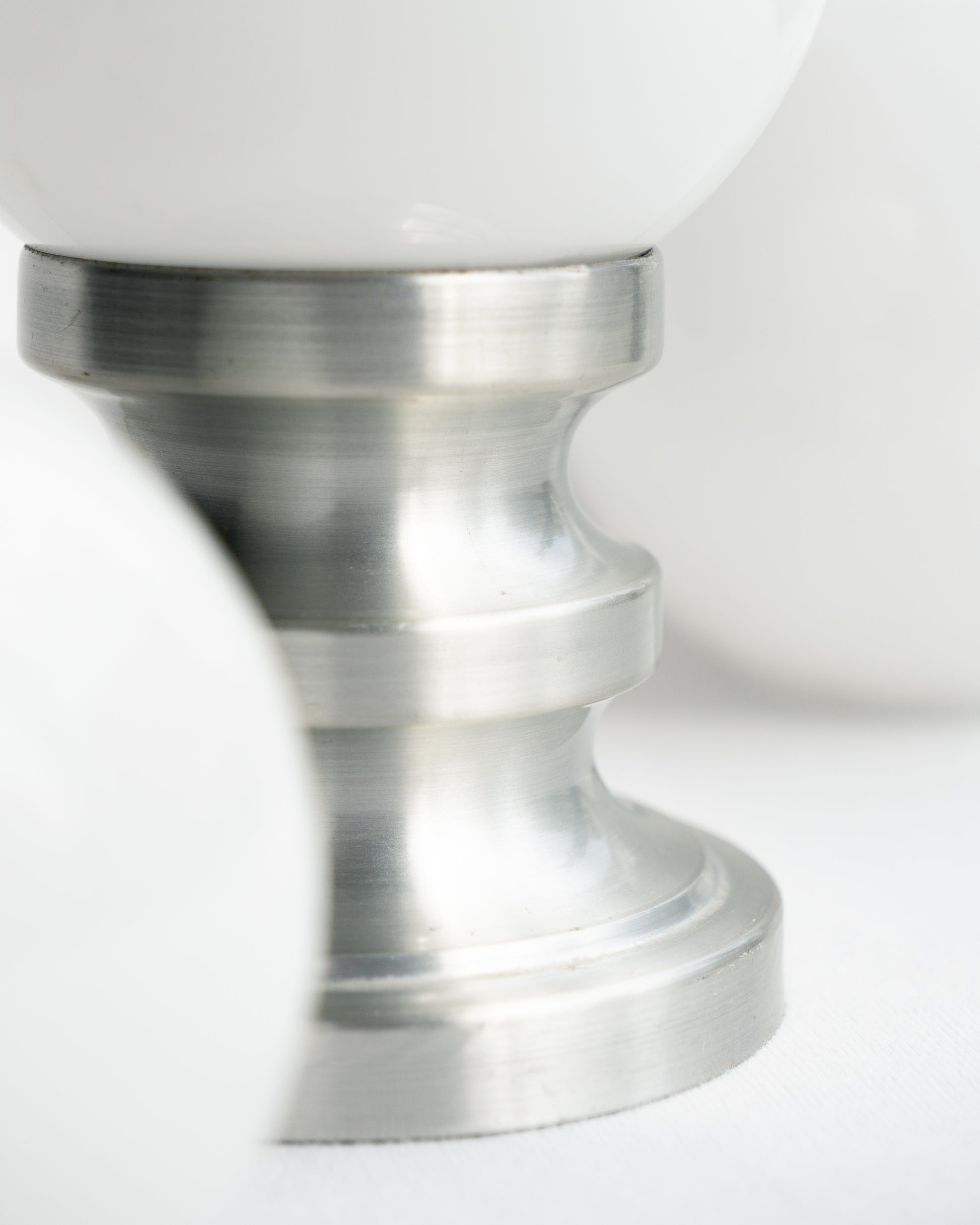 Vintage Space Age Lamp Mid-Century Modern Silver - Vecino Shop