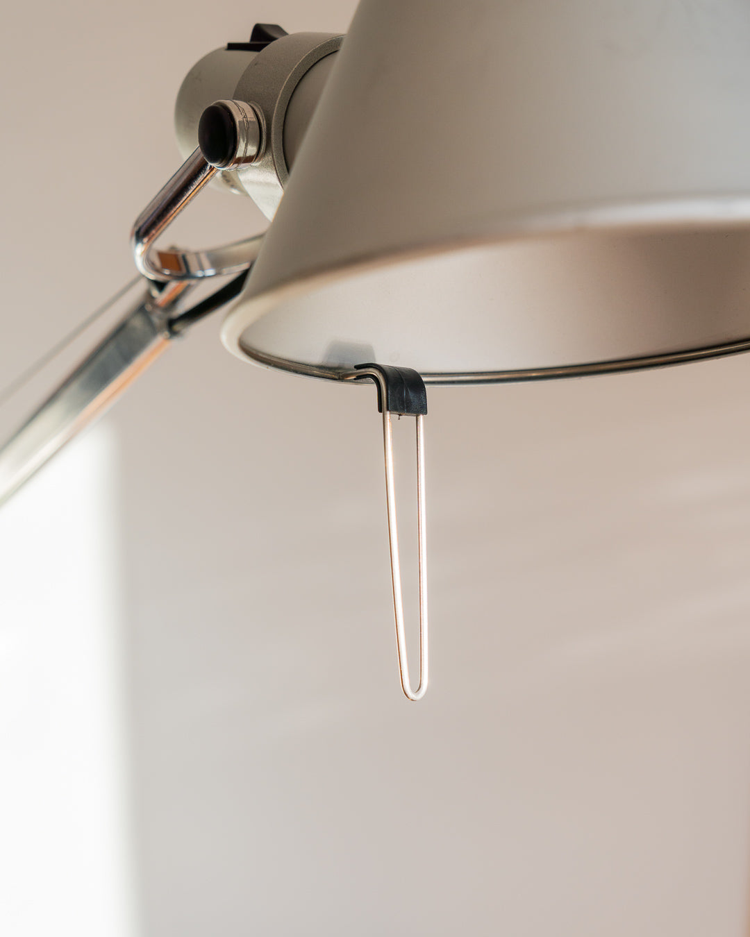 Artemide Tolomeo Tavolo adjustable aluminum desk lamp with articulated arms, Italian design