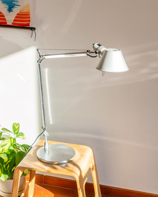 Artemide Tolomeo Tavolo adjustable aluminum desk lamp with articulated arms, Italian design