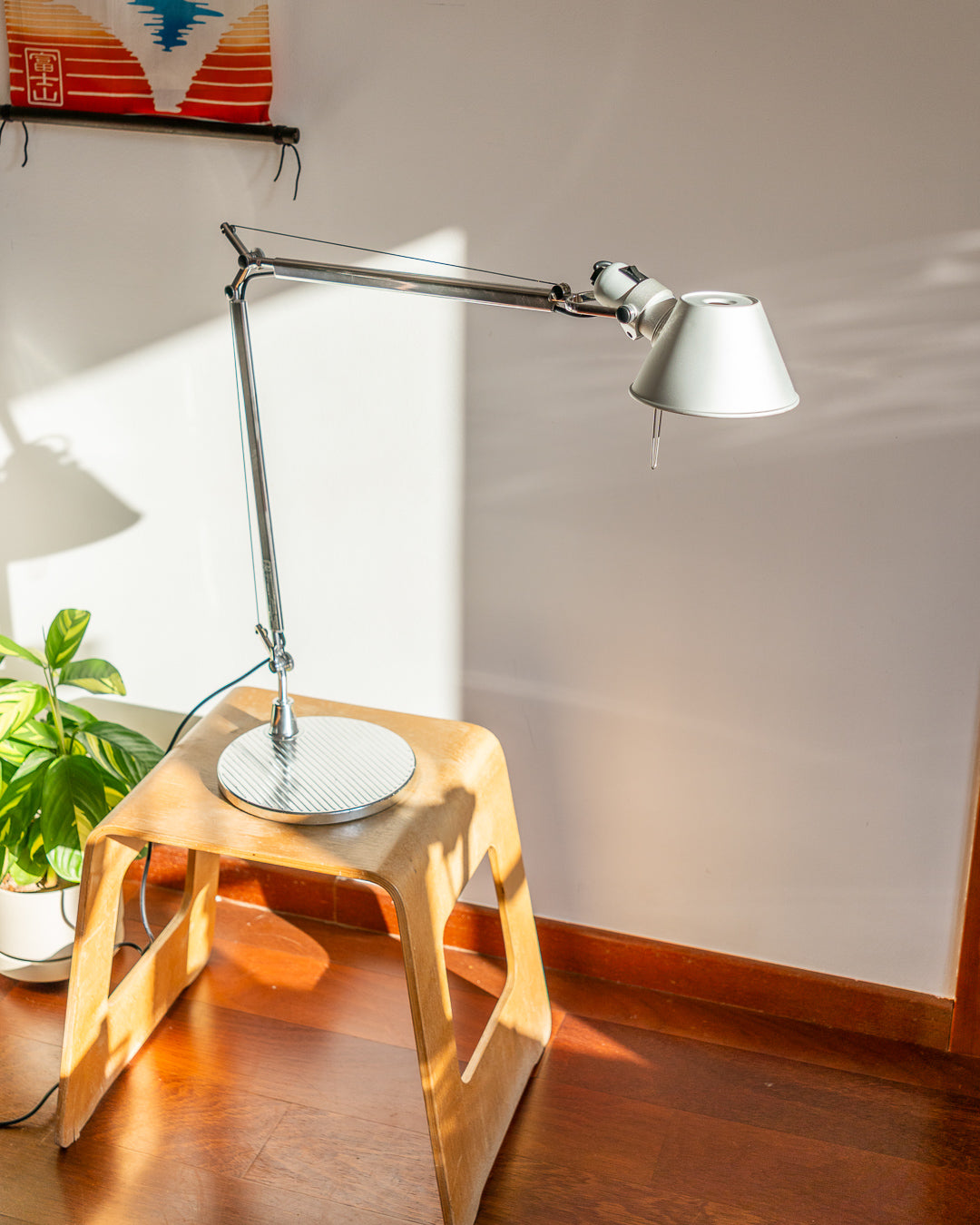 Artemide Tolomeo Tavolo adjustable aluminum desk lamp with articulated arms, Italian design