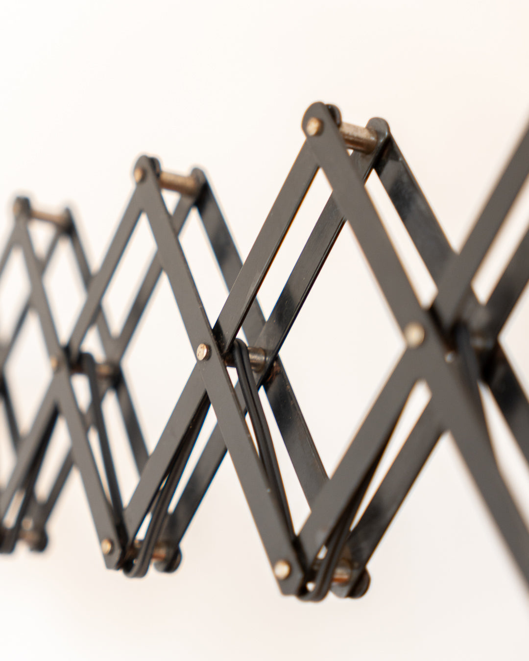 Vintage 1940s–50s Bometal Barcelona scissor wall lamp – industrial metal arm and enamel shade | Vecino Shop