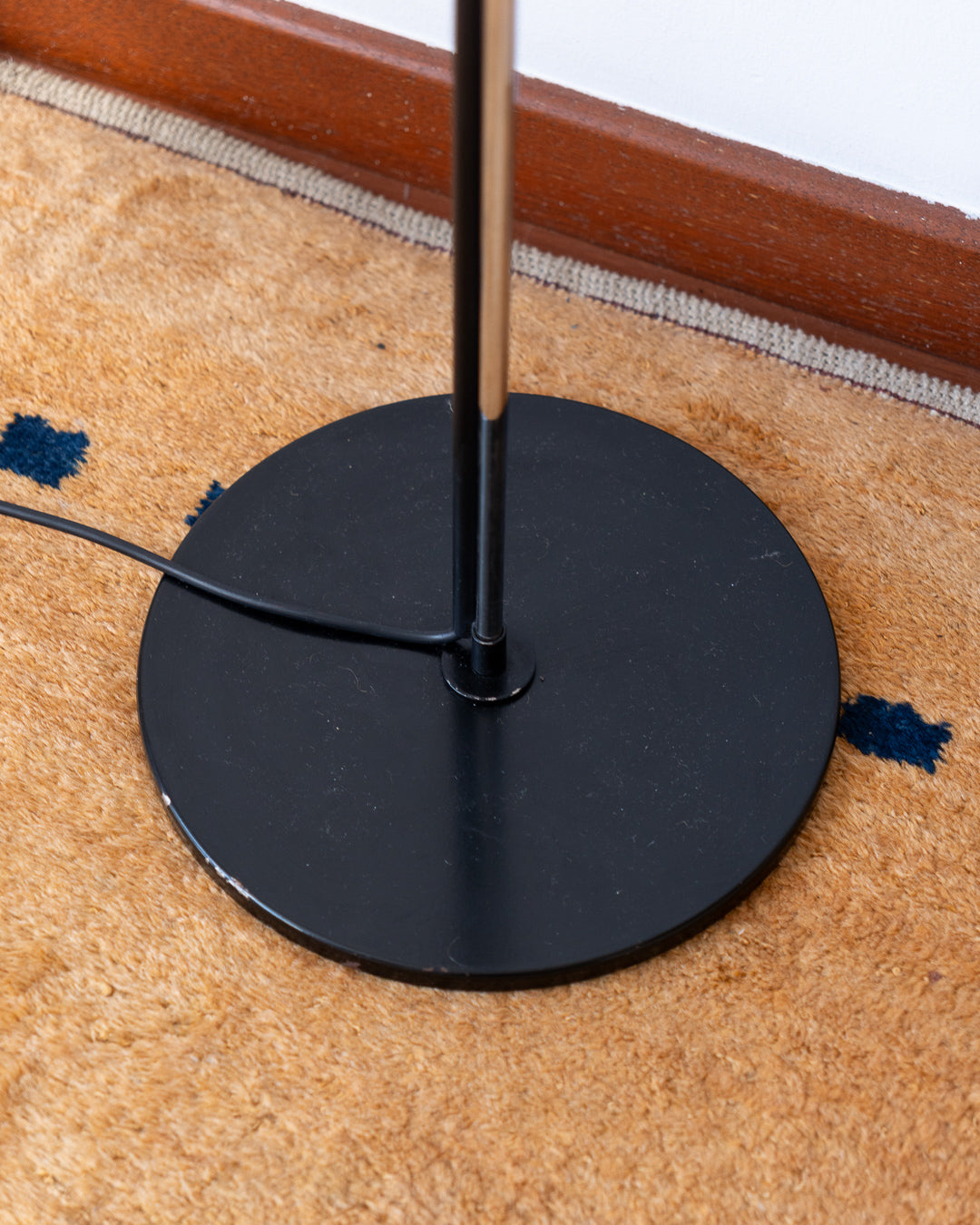 Vintage Carpyen H19 black and chrome floor lamp with dimmer, Spain, 1970s – Vecino Shop