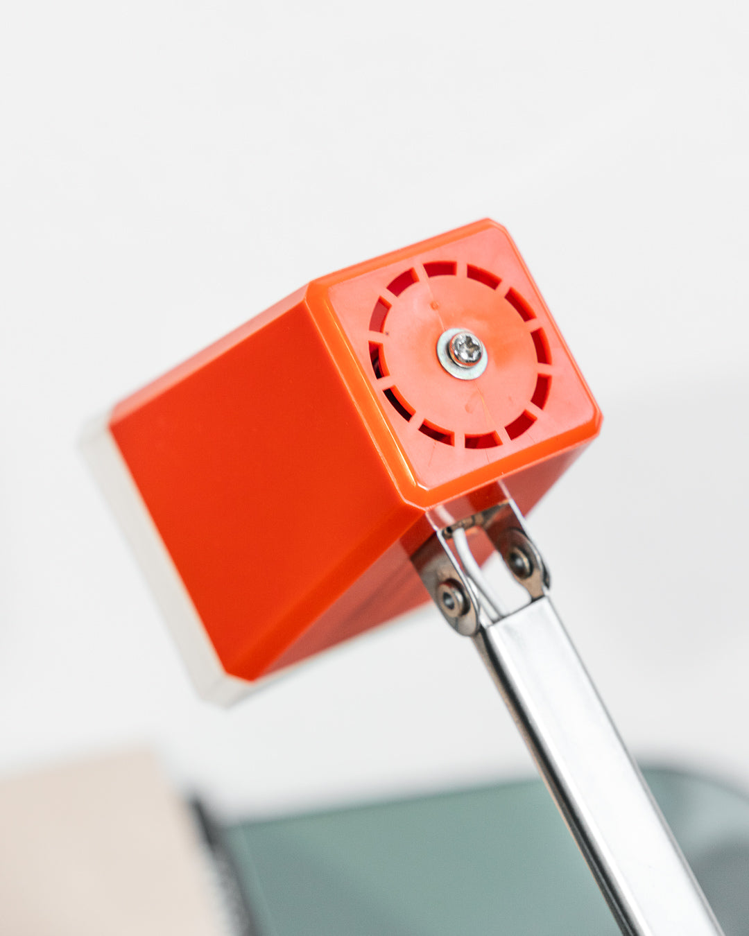 Rare vintage Cleve-Lite JetSet folding lamp in orange plastic. 1970s space age design with night light function. Includes original box– Vecino Shop