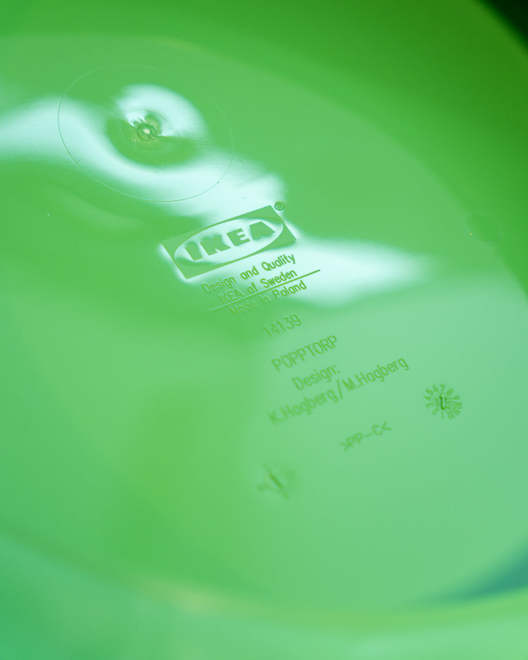 IKEA POPTORP 90s chair, green plastic, storage under seat, perfect for small spaces. Vecino Shop