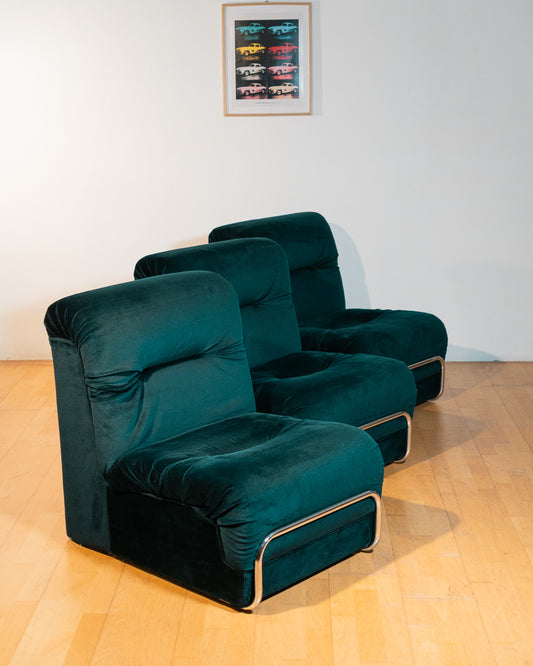 Vintage emerald green modular sectional sofa with tubular chrome structure, 1970s design, very good vintage condition. Vecino Shop