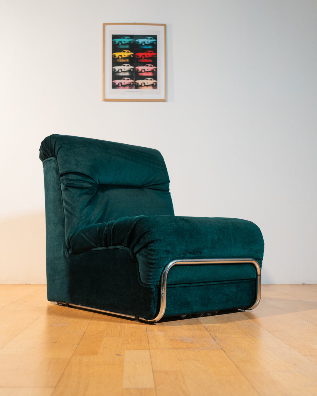 Vintage emerald green modular sectional sofa with tubular chrome structure, 1970s design, very good vintage condition. Vecino Shop