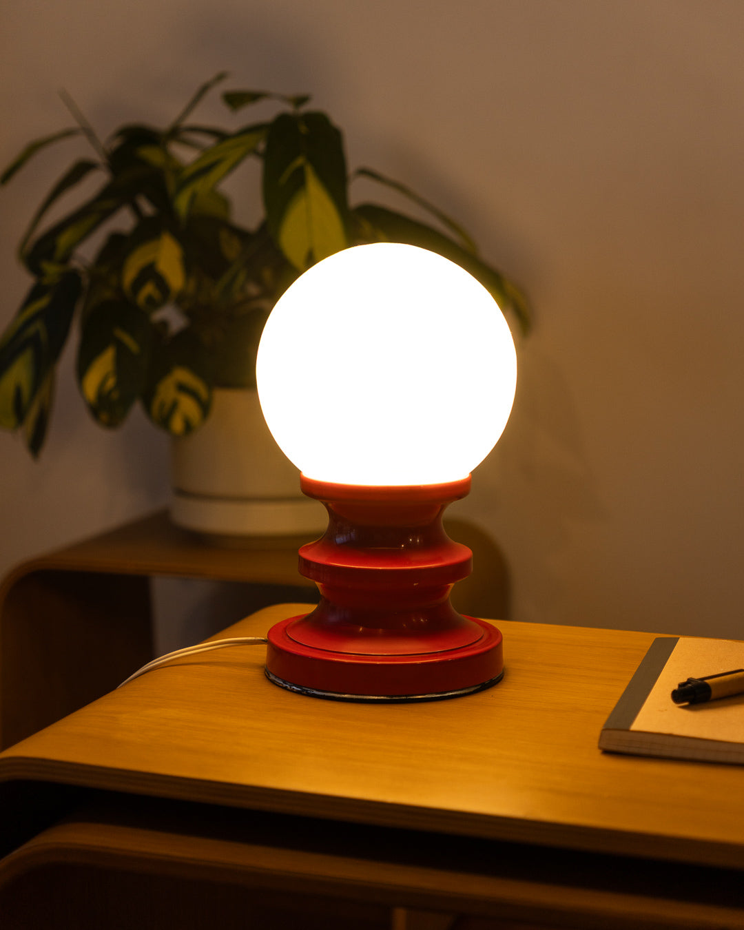 Vintage Space Age Opalina red table lamp, 1970s, very good condition. Vecino Shop