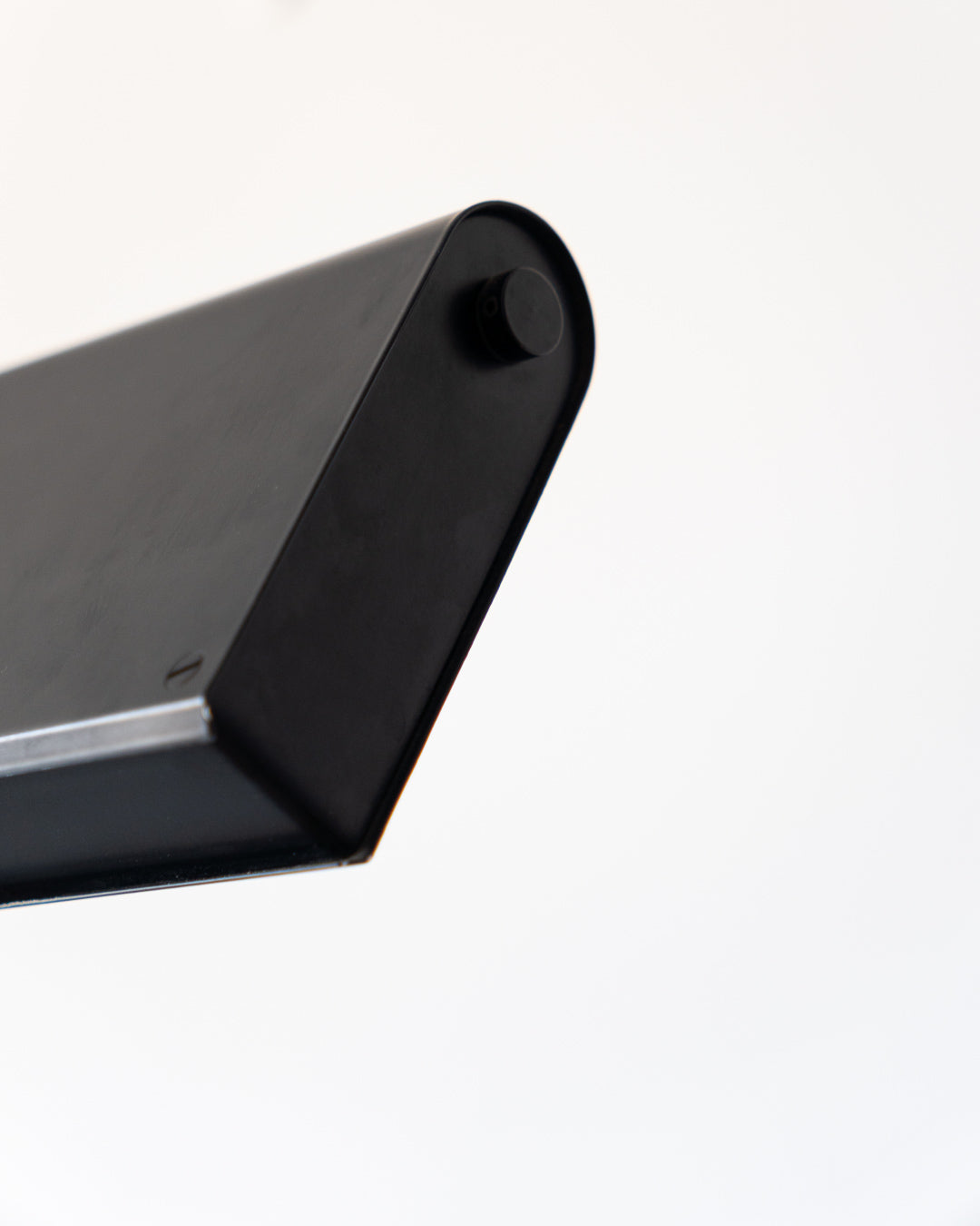 Vintage Retrolux Milano black floor lamp with book-style shade, halogen, foot dimmer, Italy – Vecino Shop