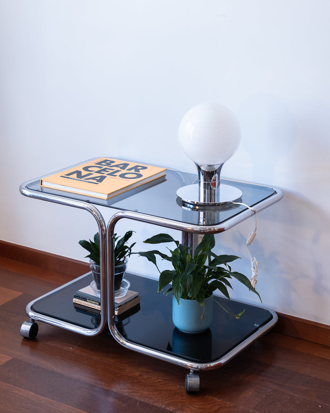Vintage Space Age table lamp with sculptural chrome base and white opaline glass globe – Vecino Shop