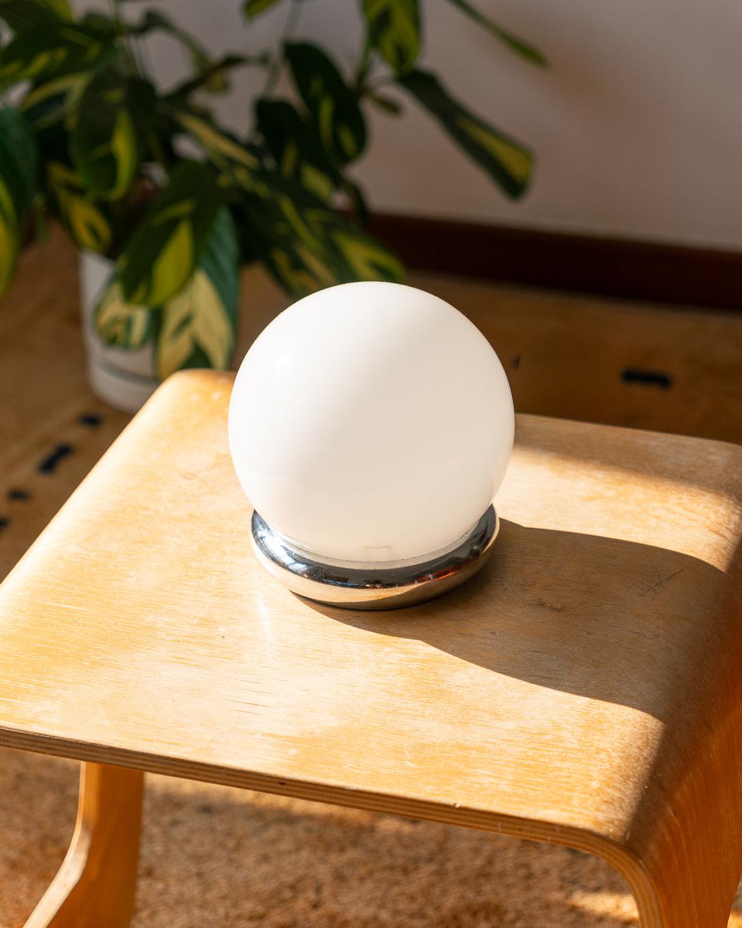 Vintage 1970s Space Age chrome and opaline glass table lamp with original-era switch – Vecino Shop