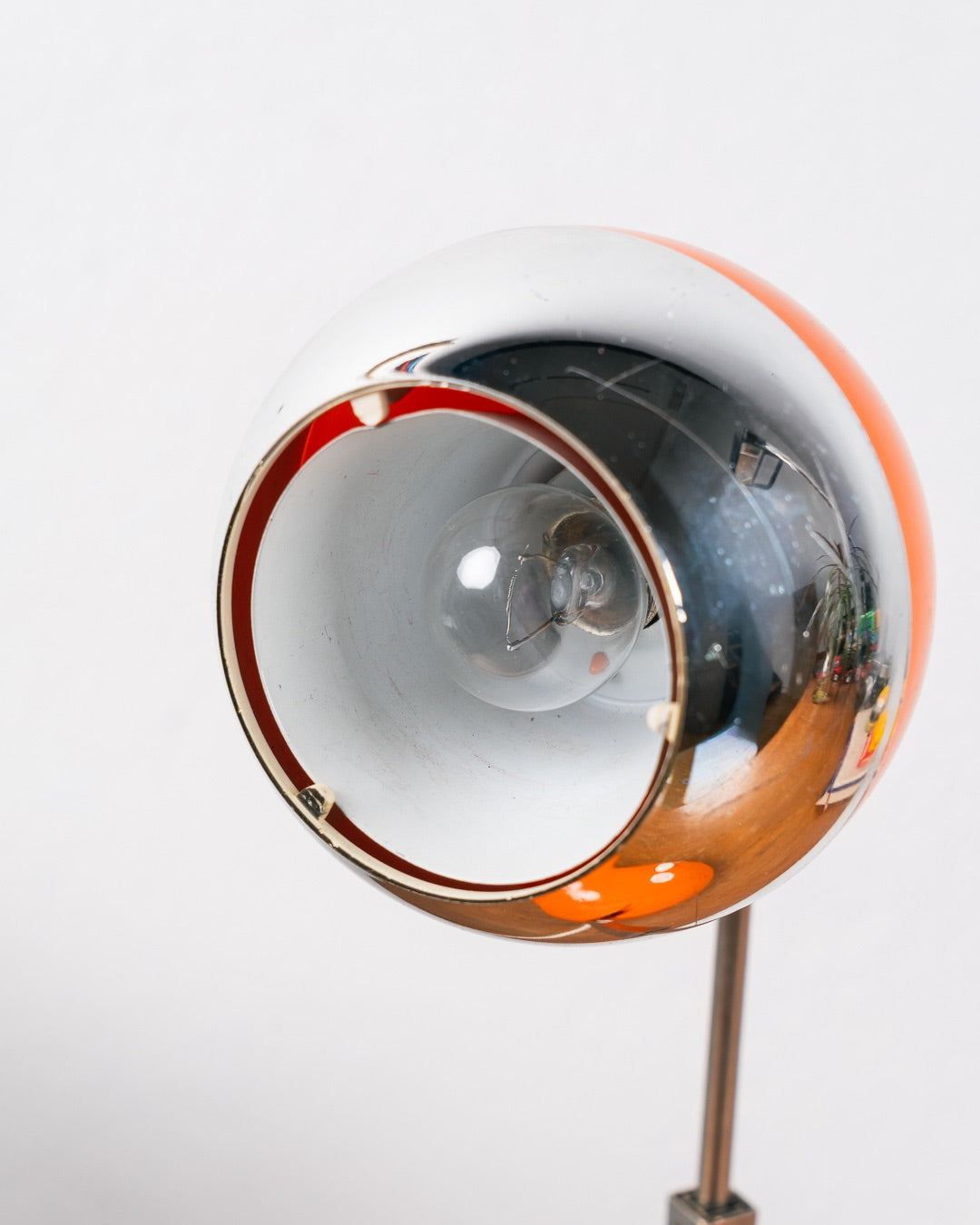 Vintage 1970s orange and chrome Eichhoff-Werke eyeball table lamp with telescopic arm and domed base – Vecino Shop