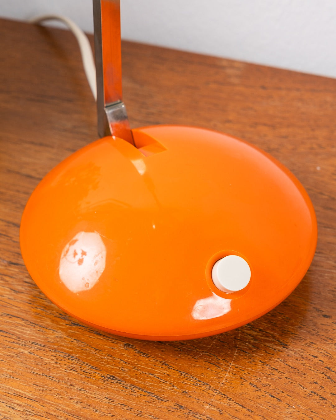 Vintage 1970s orange and chrome Eichhoff-Werke eyeball table lamp with telescopic arm and domed base – Vecino Shop