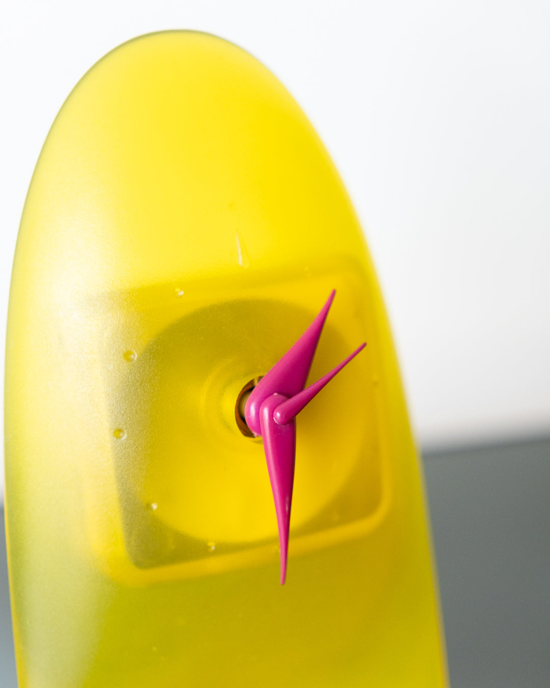 Vintage 1990s Outlook Design table clock by Giorgio Gurioli, rare and unique, inspired by Panton curves.