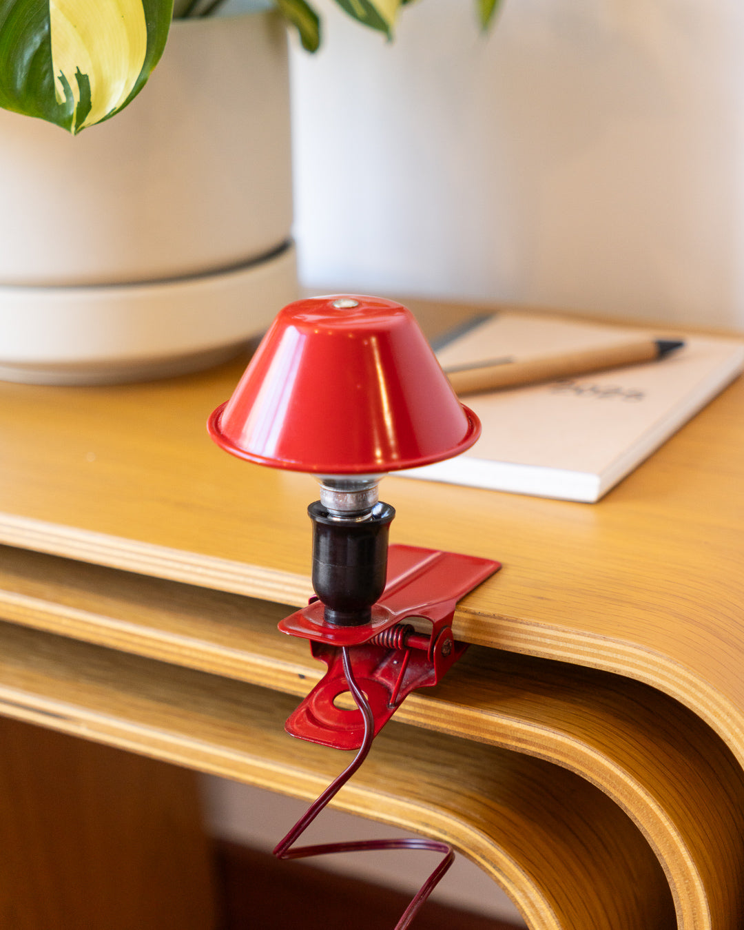 Space Age Clip Mushroom Lamp – 1960s