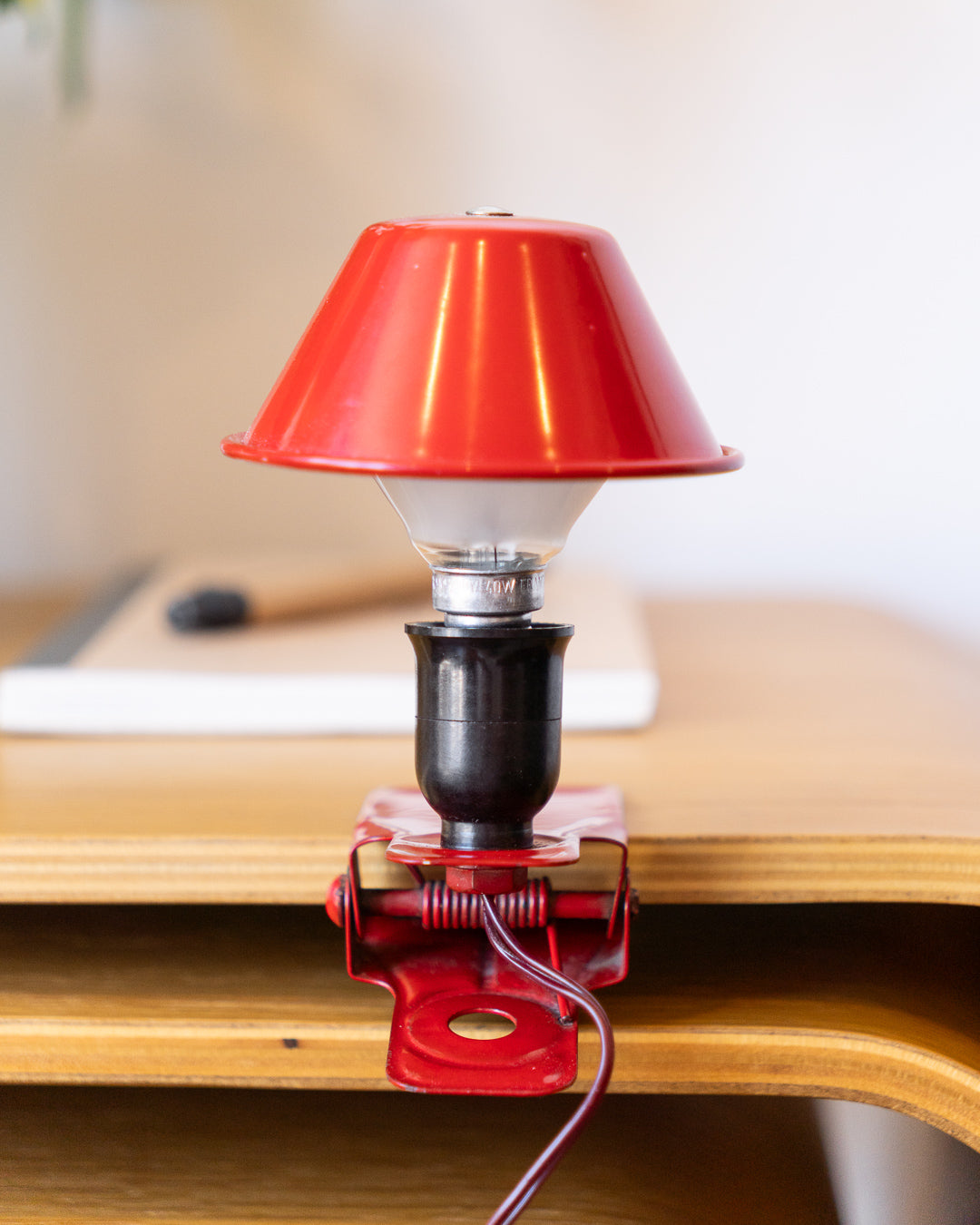 Space Age Clip Mushroom Lamp – 1960s