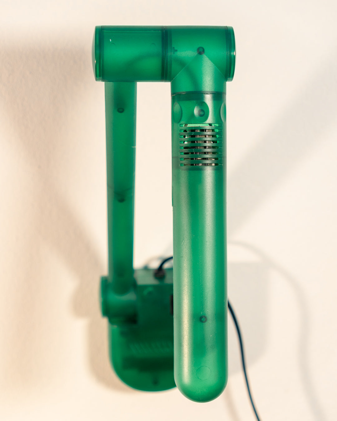 Vintage translucent green plastic foldable Pop Art lamp from the 1990s with fluorescent bulb. Vecino Shop