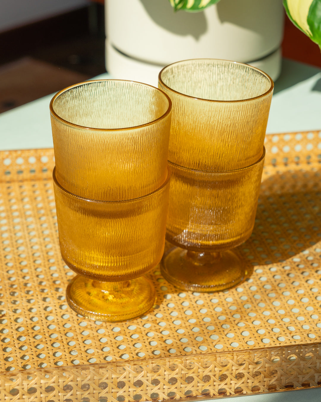 Vintage amber glass footed tumblers set of 4 – MCM – Vecino Shop