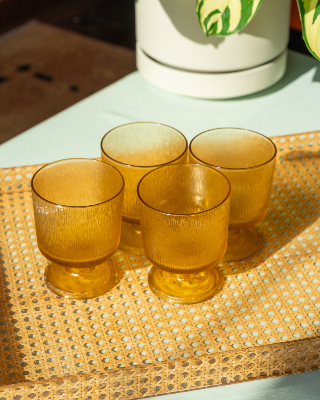 Vintage amber glass footed tumblers set of 4 – MCM – Vecino Shop