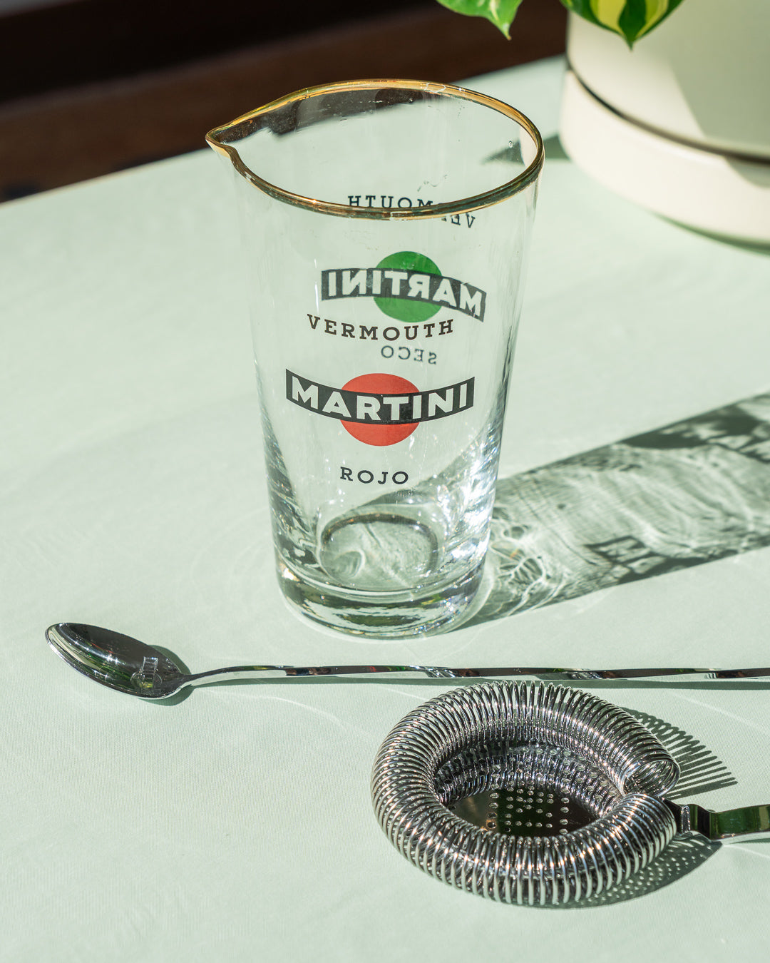 Vintage Martini cocktail shaker with glass spoon and strainer – Vecino Shop