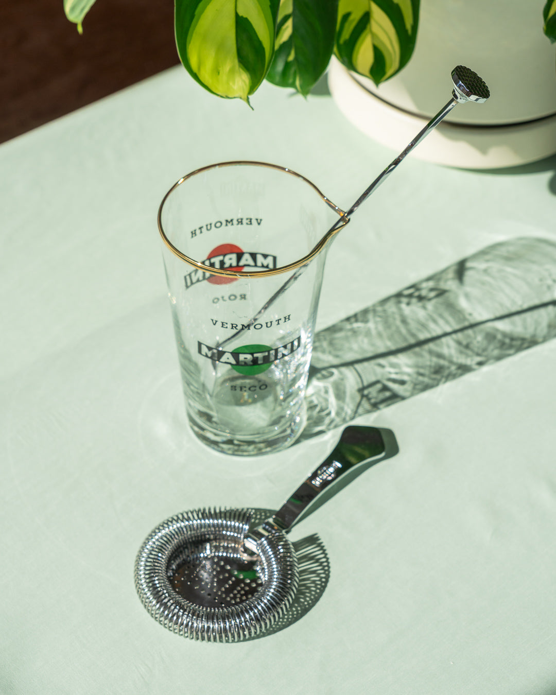 Vintage Martini cocktail shaker with glass spoon and strainer – Vecino Shop